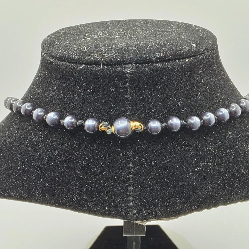 Vintage Moonglow Graduated Bead Necklace Navy Blue Black Knotted 16 Inch